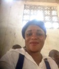 Dating Woman Cameroon to Yaoundé  : Barbara, 37 years
